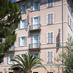 Relais Acropolis 3* 니스