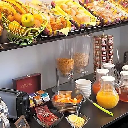 Relais Acropolis Hotel 3*