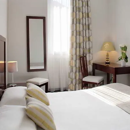 Relais Acropolis Hotel