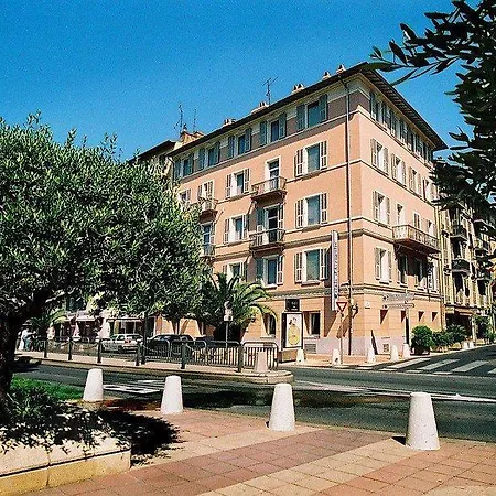 Relais Acropolis Hotel 3*