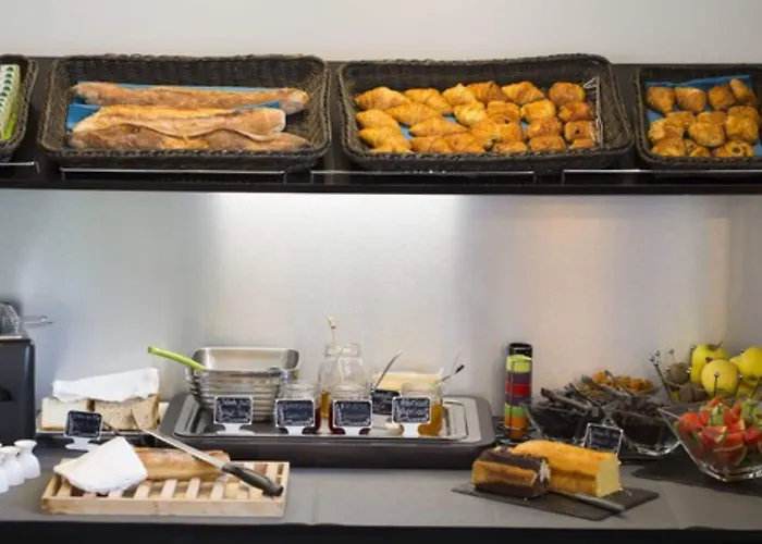 Relais Acropolis מלון ניס