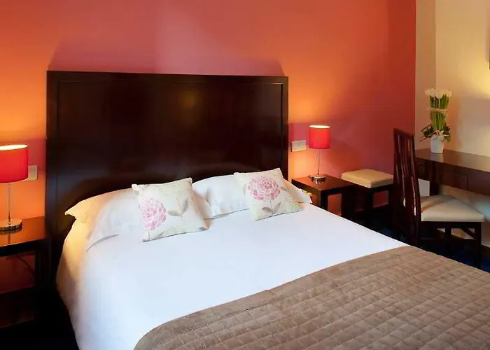 מלון Relais Acropolis 3*