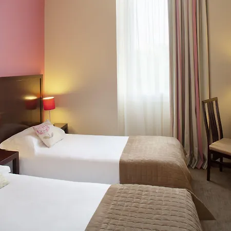 Relais Acropolis Hotel 3*